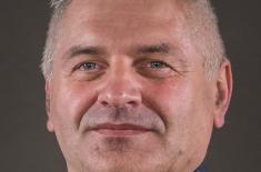 Prof. Bandarzewski: Unitarne państwo nie musi ograniczać samorządu