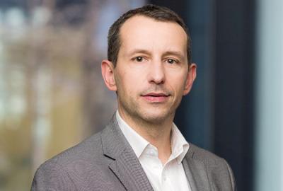 Czy więzy rodzinne są ważniejsze od wydania ściganego w ramach ENA?