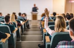 Brak w przepisie ułatwia zamiatanie przewinień dyscyplinarnych pod dywan?