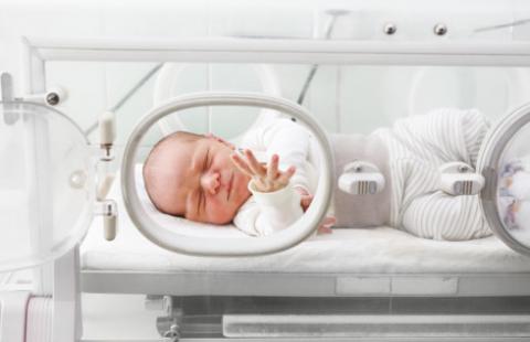 Małe porodówki będą znikać – zdecydują finanse i statystyki