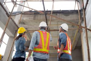 Wygaszanie pomocy obywatelom Ukrainy może sparaliżować rynek pracy