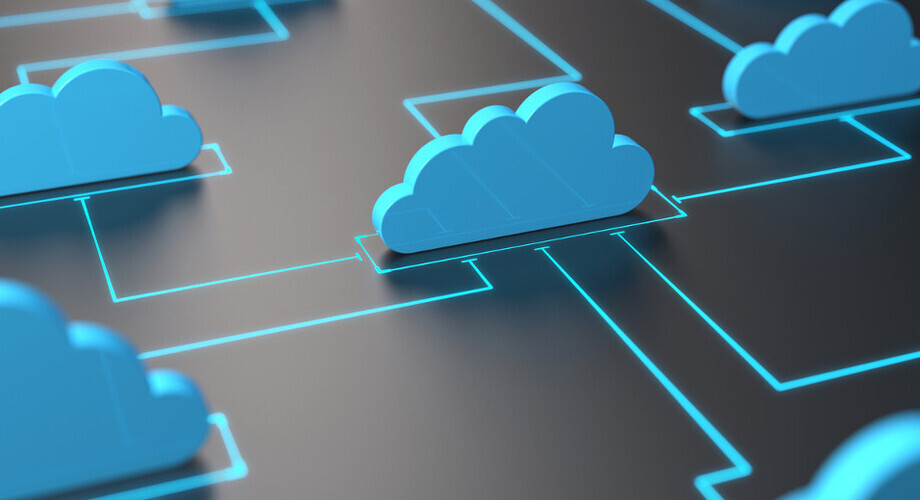 Banki przenoszą dane do chmury - KNF sugeruje krajową