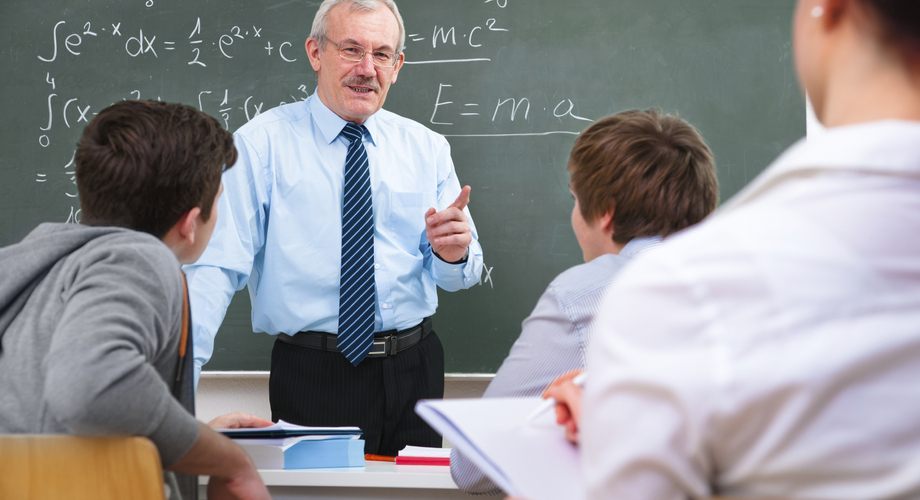 Wyższe koszty podatkowe na całe wynagrodzenie nauczyciela