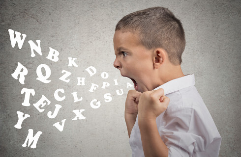 dzieci chlopiec krzyk