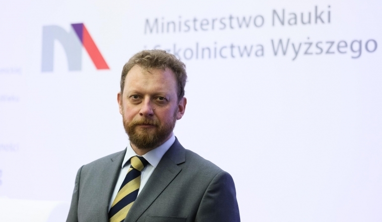 Minister za utrzymaniem obowiązku szczepień