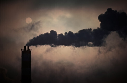 smog dym komin