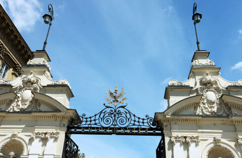 Rektor UW podpisał plan równości płci