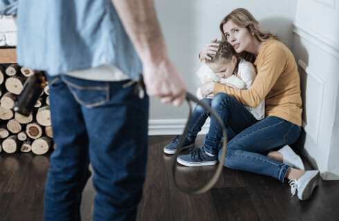 RPO krytykuje biurokrację w procedurze "Niebieskiej Karty"