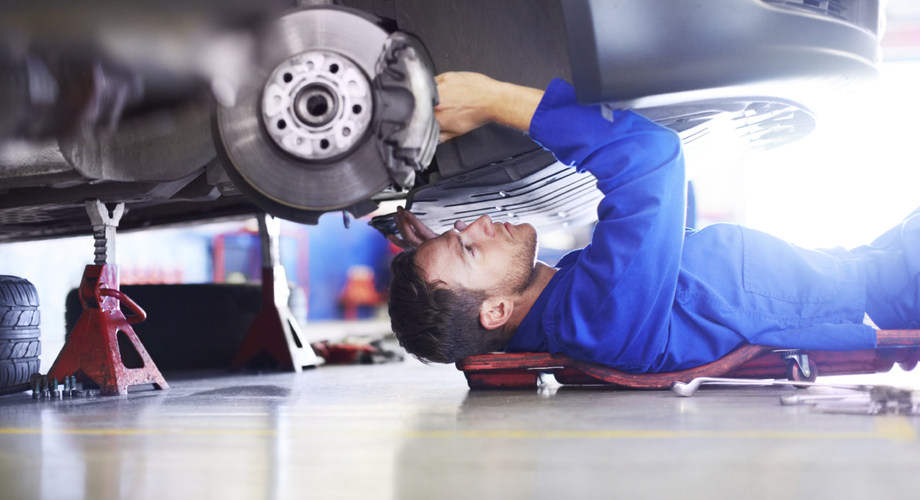 pracownicy przemyslowi