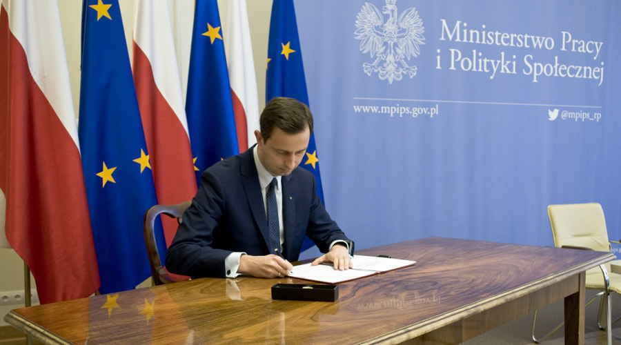 28 samorządowców ma doradzać ministrowi obrony narodowej