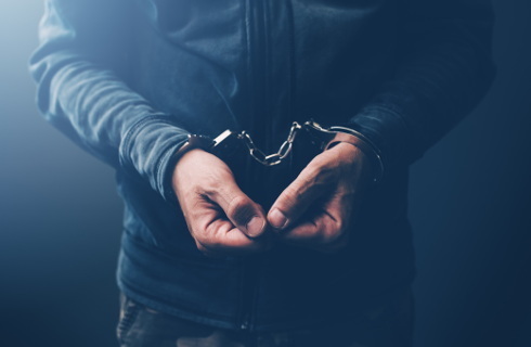 RPO: Podejrzanego samorządowca powinien zawieszać w czynnościach sąd