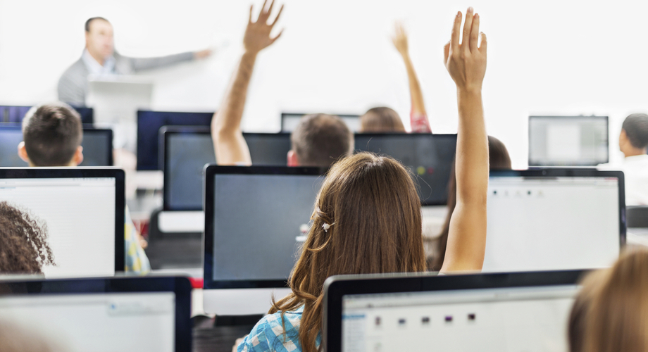 Rząd zamierza wspierać talenty informatyczne