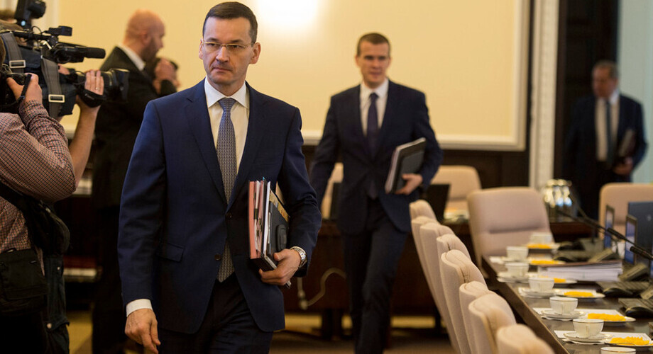 Rząd zdecydował: Minimalne wynagrodzenie w 2019 r. - 2 250 zł