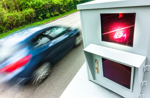 NIK: Połowa mandatów z odcinkowego pomiaru prędkości przedawniła się, bo nie miał ich kto obsłużyć