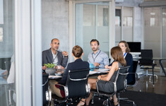 rozmowa biznes narada