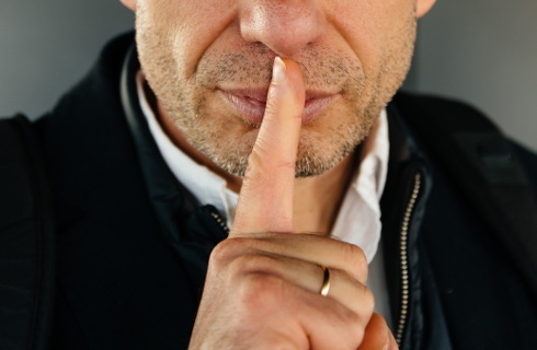 Rząd: Kara za krytykę gminnej instytucji naruszyła wolność słowa