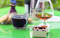 alkohol papierosy 000006