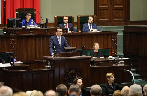 Premier podzielił działy między nowe ministerstwa