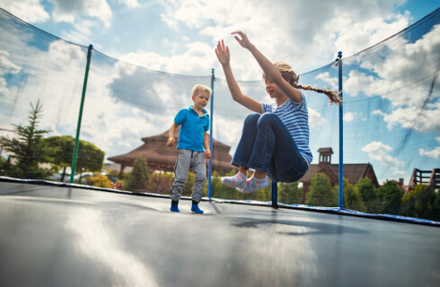 trampolina dzieci