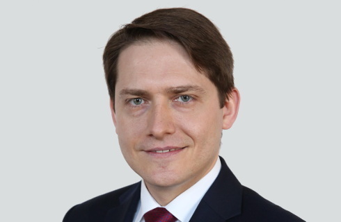 Uczestnik postępowania nieprocesowego wyzwaniem dla sędziów