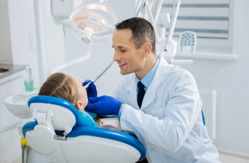 Kosztowne wytyczne dla dentystów, ale bez podwyższenia kontraktów