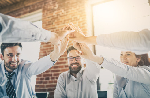 wspolpraca dlonie 000003