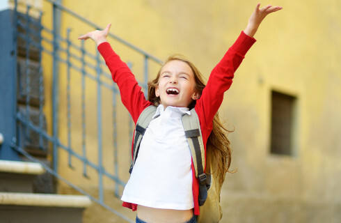 Obniżki cen za czerwony pasek szkodliwe dla dzieci i wątpliwe prawnie