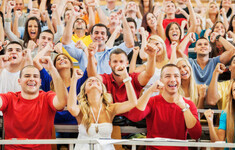 student studenci koniec nauki wakacje