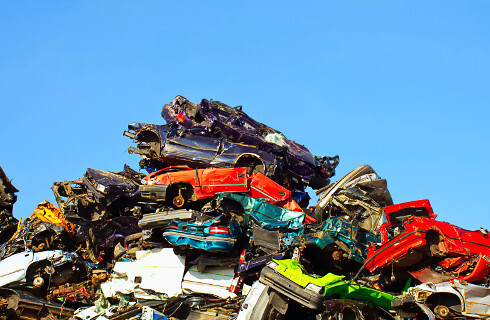 KNF chce uporządkować wypłaty z ubezpieczeń komunikacyjnych