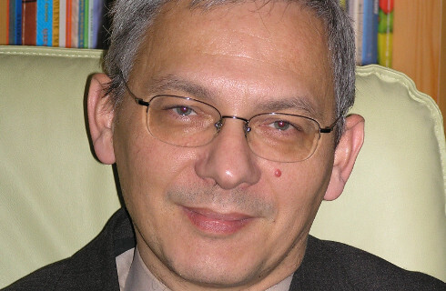 Prof. Śliwerski: Zmiany w podstawie programowej będą ideologiczne