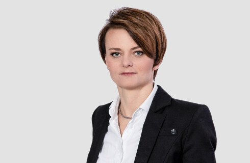 Emilewicz: Obecny system składek jest nie fair