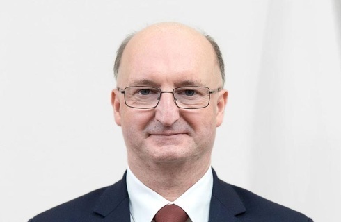 piotr wawrzyk 0001