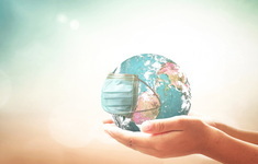 koronawirus maska swiat glob