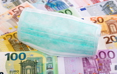 koronawirus maseczka maska euro