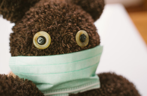 koronawirus maseczka maska mis