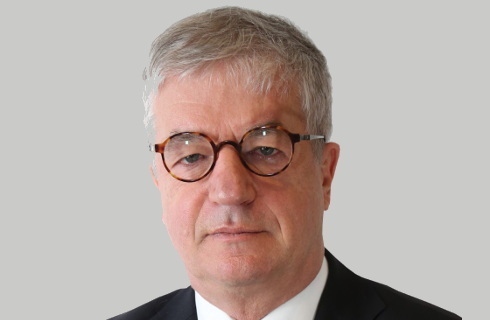 Prof. Andrzej Wróbel: Zgromadzenia można ograniczać tylko w zgodzie z konstytucją