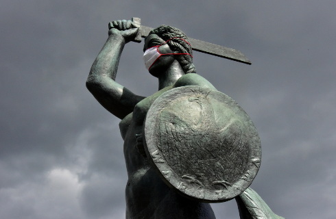 syrenka maska koronawirus warszawa