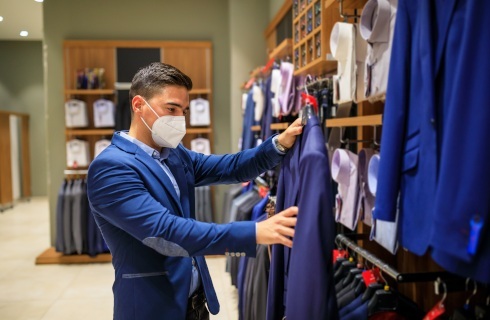 Od 1 lutego otwarte galerie handlowe i zniesione godziny dla seniorów