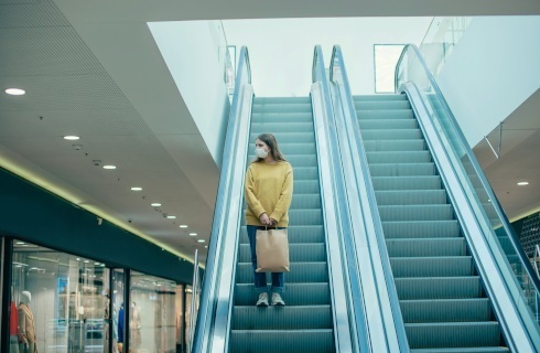 galeria zakupy schody koronawirus