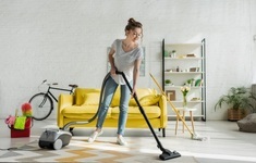 sprzatanie odkurzanie