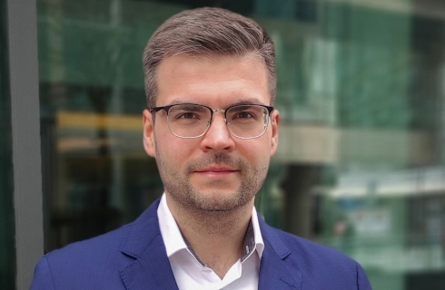 “Tryptyk płatniczy” czyli o popularnym modelu świadczenia usług przez branżę FinTech