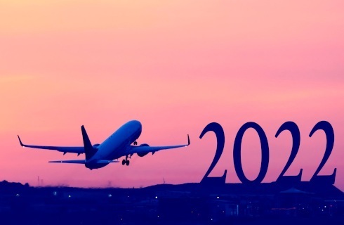 Kryzys na lotniskach odbije się na planach wakacyjnych, a odszkodowania niepewne