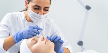 operacja plastyczna chirurgia zabieg kosmetyczny