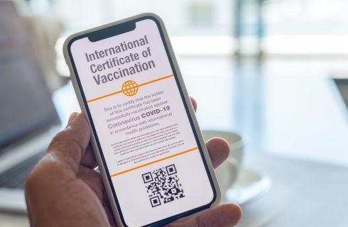 Błąd systemu - druga dawka Johnsona nie przedłuża unijnego paszportu