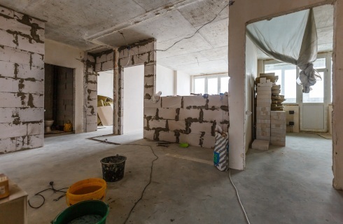 Zaczyna się kłótnia o ścianki działowe i wyliczanie cen mieszkań