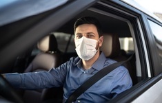 kierowca maska koronawirus