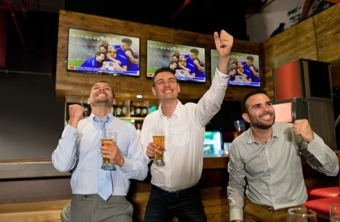 pub mecz telewizor