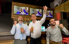 pub mecz telewizor