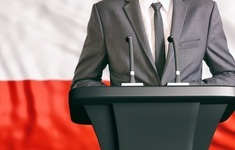 konferencja prasowa rzecznik polityk