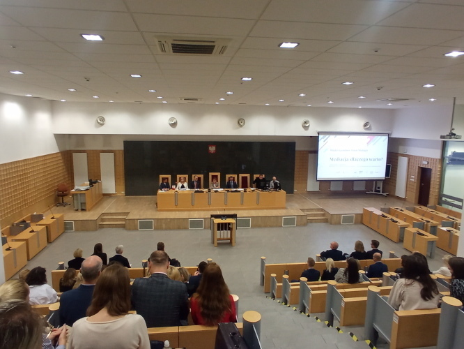 konferencja mediacja dlaczego warto 20 10 2022 duze